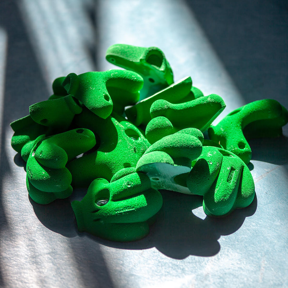 Kletterhalle mit Klettergriffen bestücken